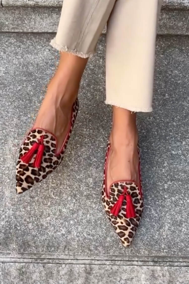SAVINA | Elegante puntige mocassins met franjes voor een verfijnde look