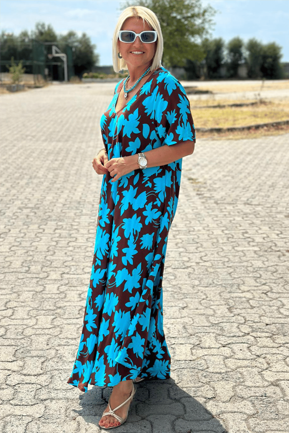 CAMILIA | ELEGANTE JURK MET BUIKBEDekking