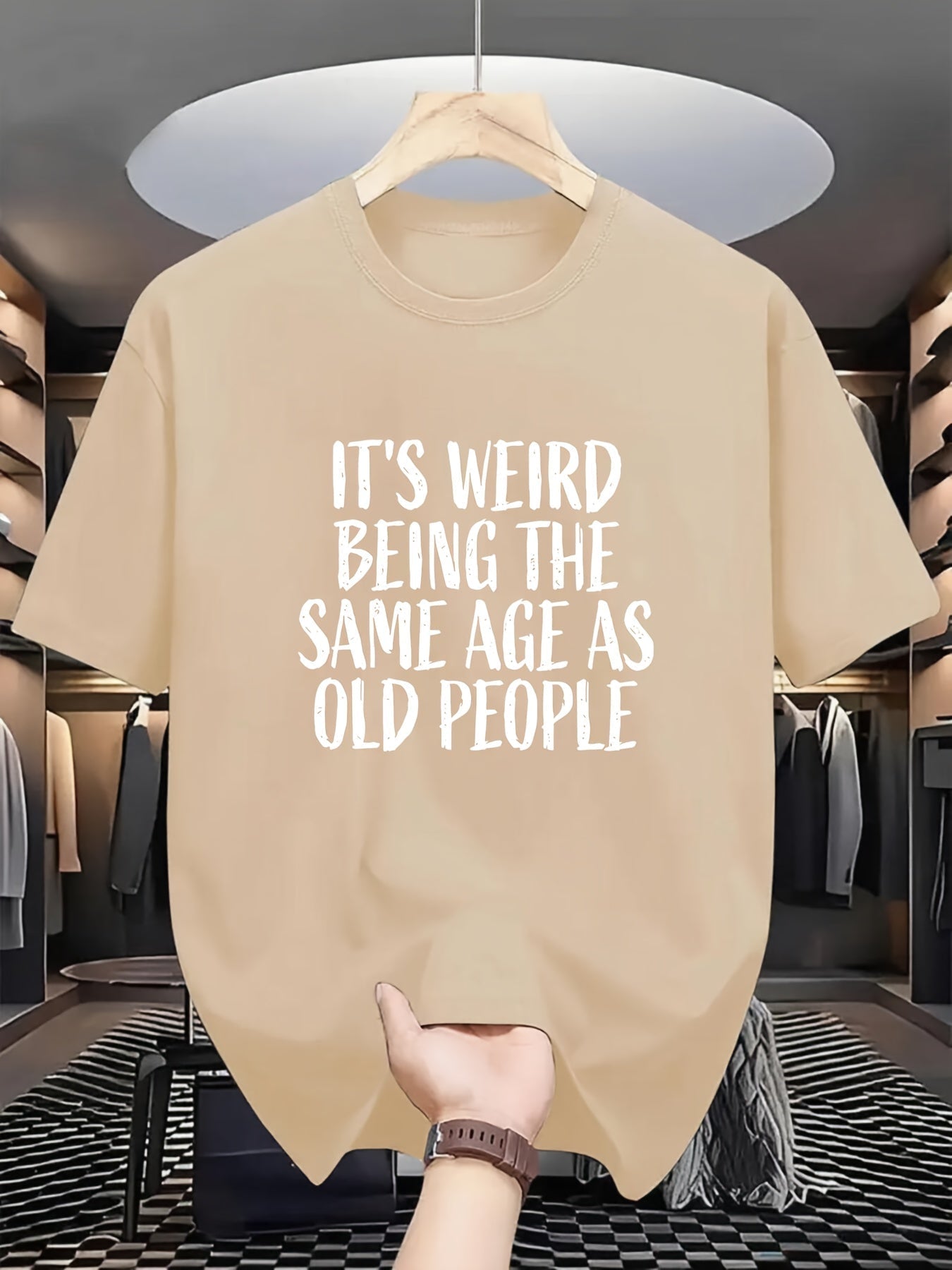 Weird™ – Het T-shirt dat je leeftijd met humor draagt
