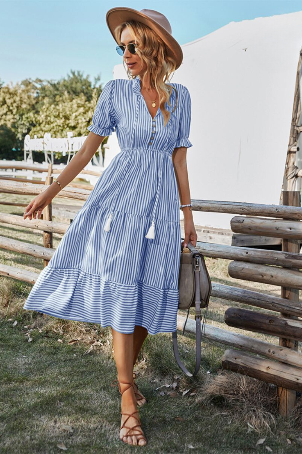 Lucia | Stijl Frizzante met Midi Jurk met Strepen en Franje
