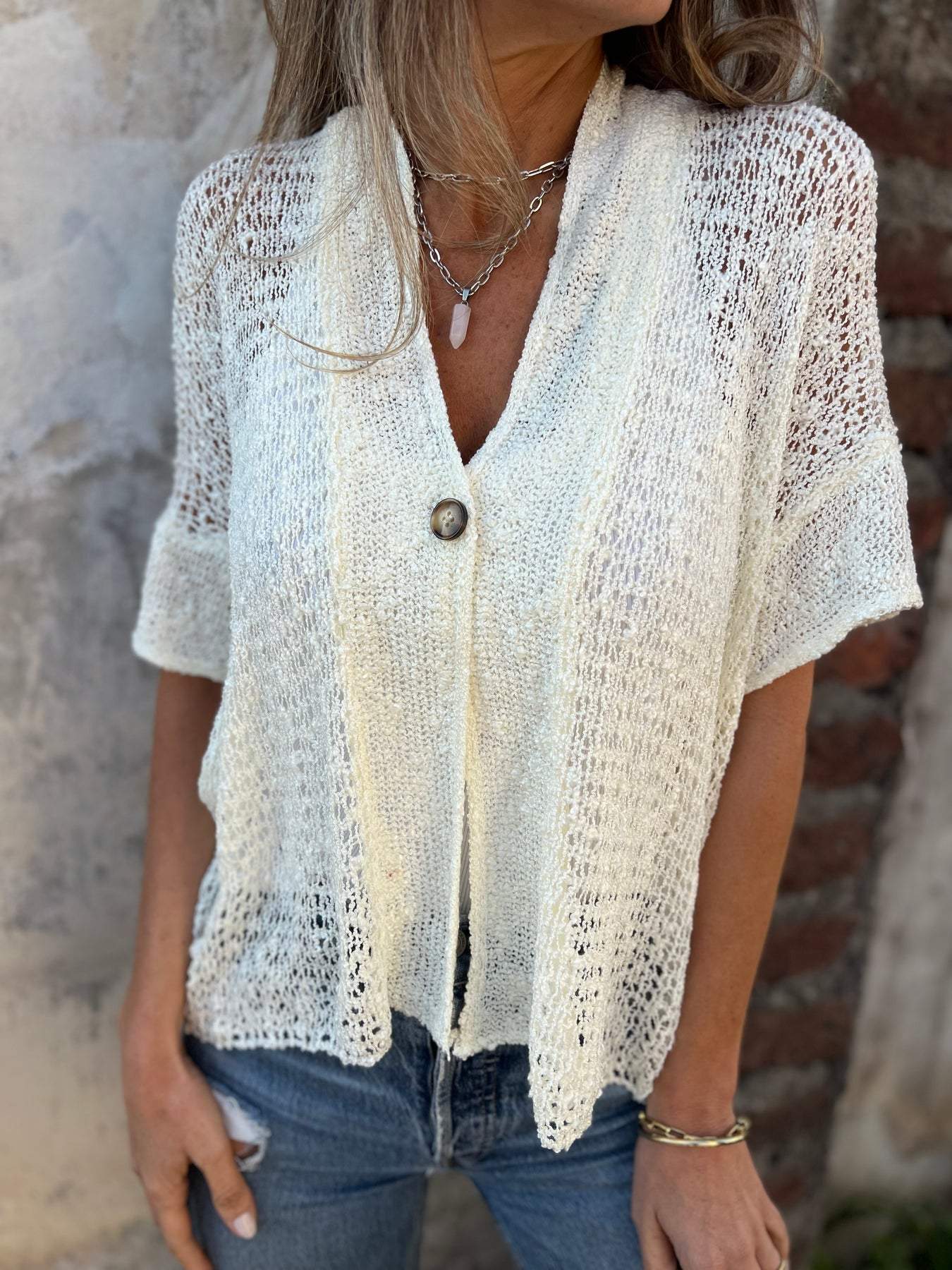 Ivonie™ | Elegante Textured Top