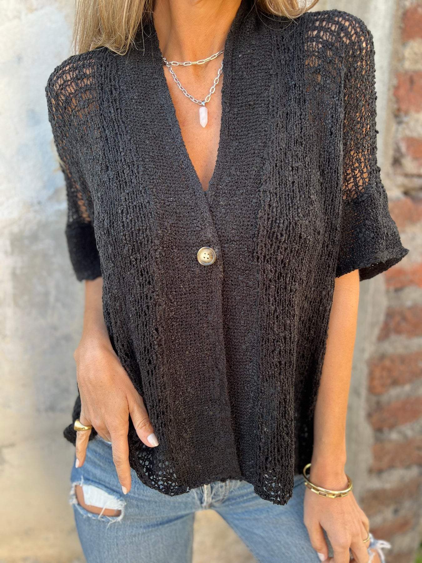 Ivonie™ | Elegante Textured Top