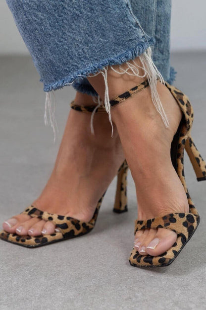 AFRIKA | Elegante Hakken met Dierenprint voor een Chic en Unieke Look