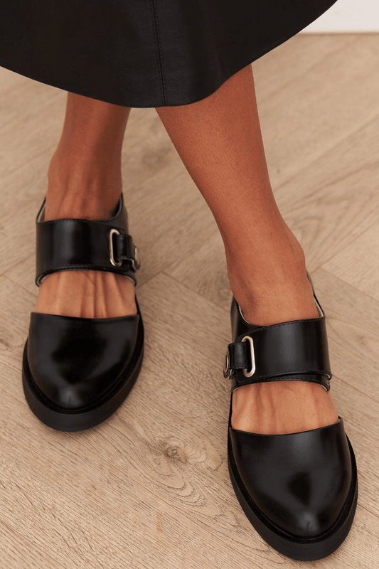 GIADA Mary Jane met verstelbare band en gesp voor een elegante en comfortabele stijl